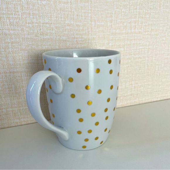 WIFEY Coffee Mug, White with Gold Polka Dots, Ceramic, GUC, 12oz - Picture 4 of 7